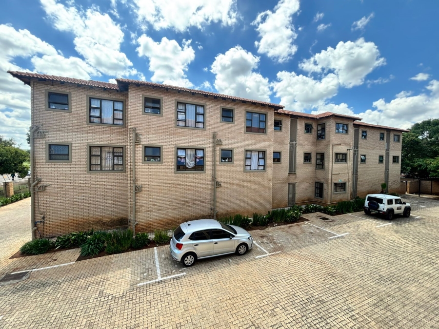 1 Bedroom Property for Sale in Potchefstroom North West